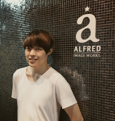 감독